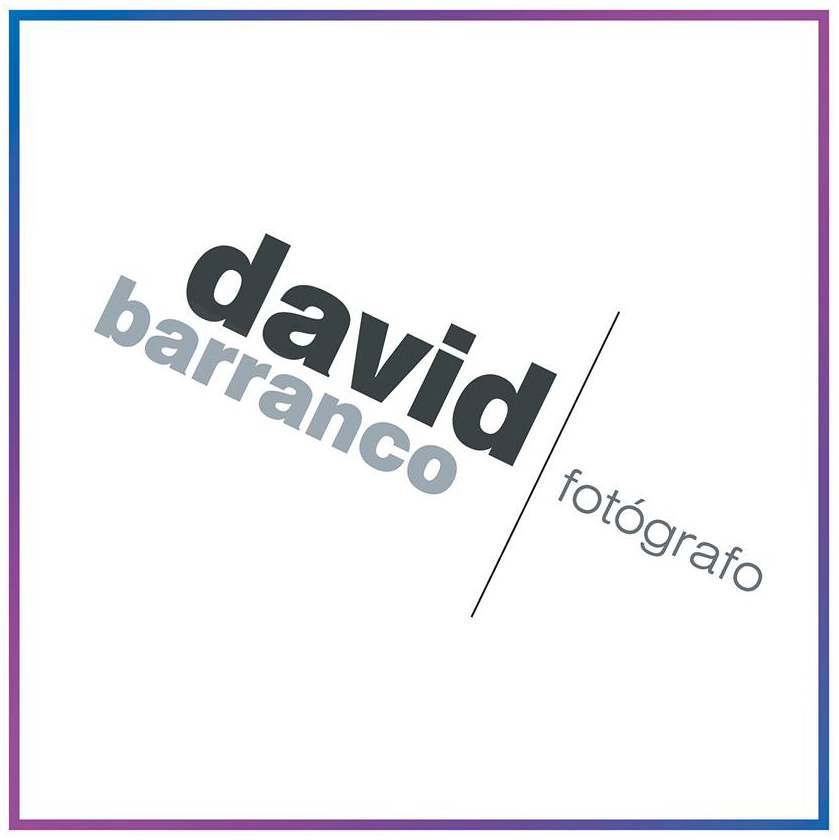 Logo David Barranco Fotógrafo sobre blanco